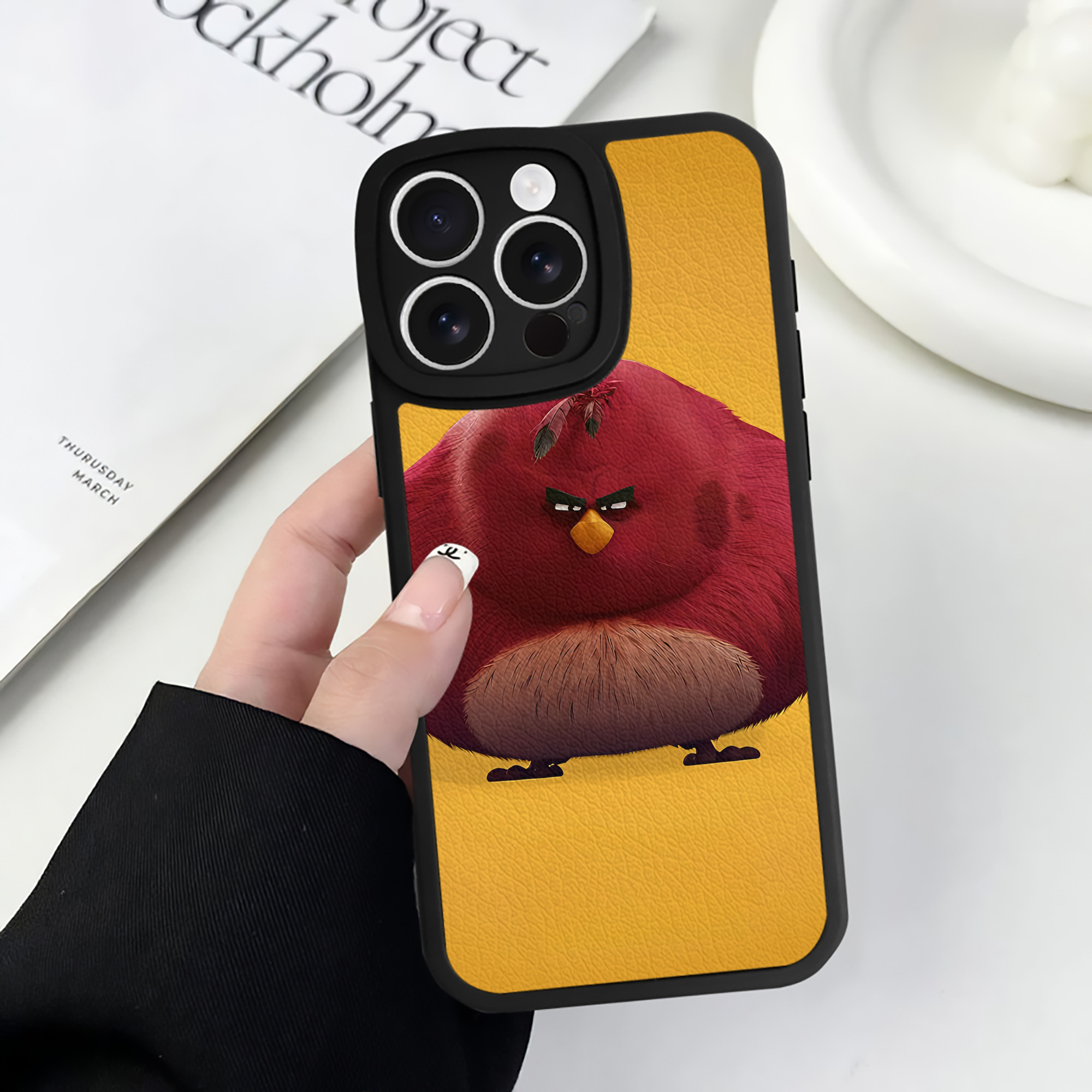 （画像用） Angry Birds アングリーバード 【iPhone 16シリーズ対応】シリコンスマホケース（レザー調） 材質：シリコン